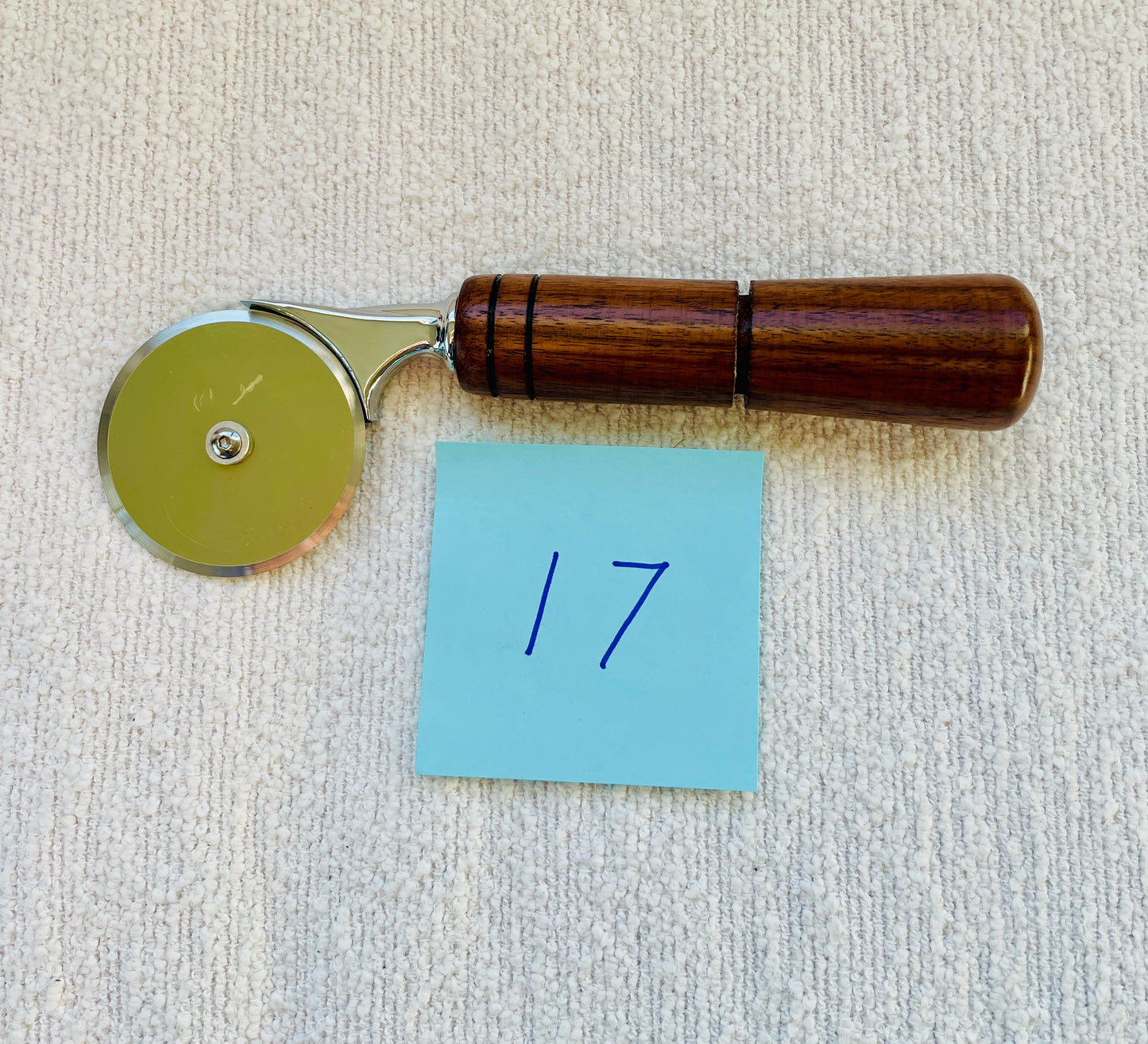 Pizza Cutter #17 Walnut