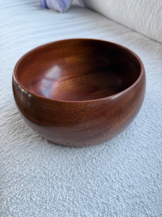 Large Calabash style Mahogany Bowl #328