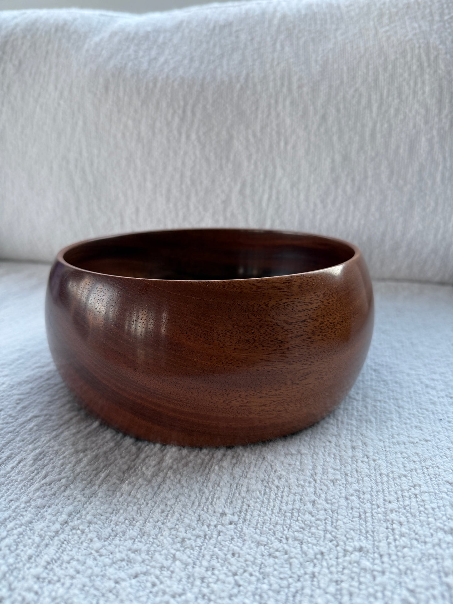 Large Calabash style Mahogany Bowl #328